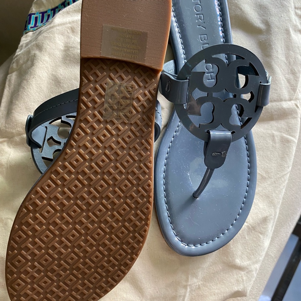 Tory Burch Never been worn sandals .